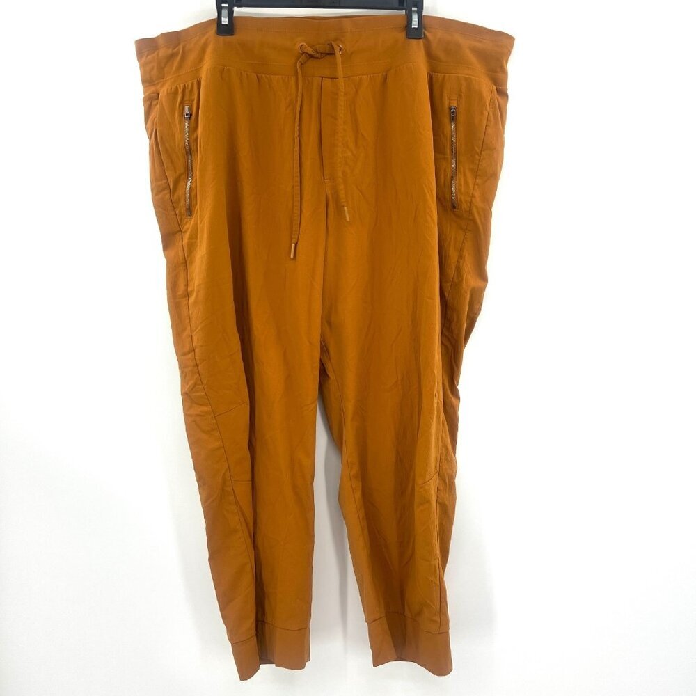 Athleta Trekkie North Jogger in Burnt Orange Women's Size 24